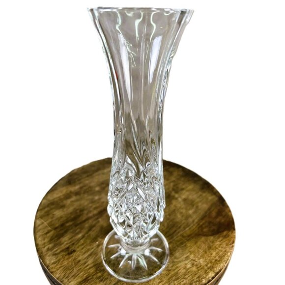 Elegant Footed Crystal Cut Fluted Bud Vase Diamond Fan Vase 8 3/8" VTG - Picture 1 of 4